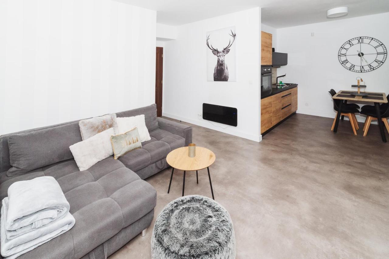 Vila Helena - Apartman Helena 16 Ruzomberok Ngoại thất bức ảnh